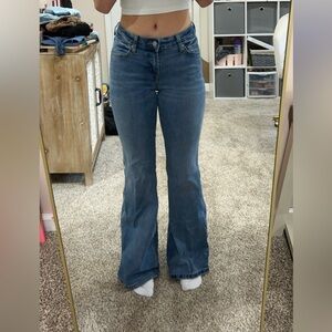Wild Fable flared jeans. Size 0. Warn.